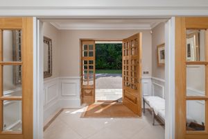 Photo 24- click for photo gallery